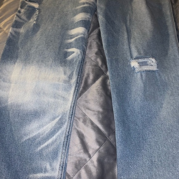 Hollister high waisted jeans Woman’s. NWT. Never worn size 00 - Picture 3 of 9